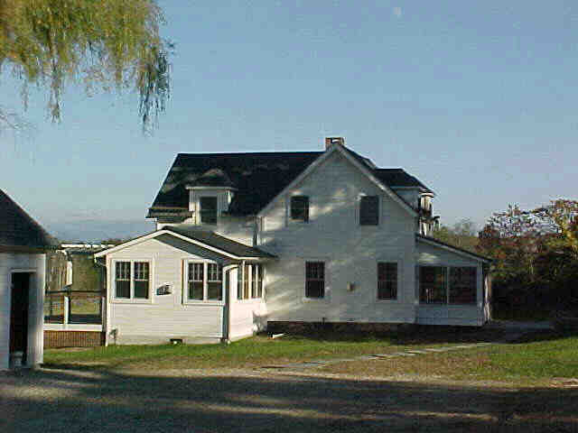 Building photograph for 34 LIME ROCK ROAD